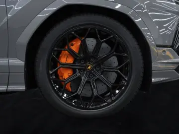LAMBORGHINI Urus S   Matt Carbon Interior   Grigio China