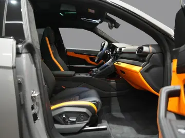 LAMBORGHINI Urus S   Matt Carbon Interior   Grigio China