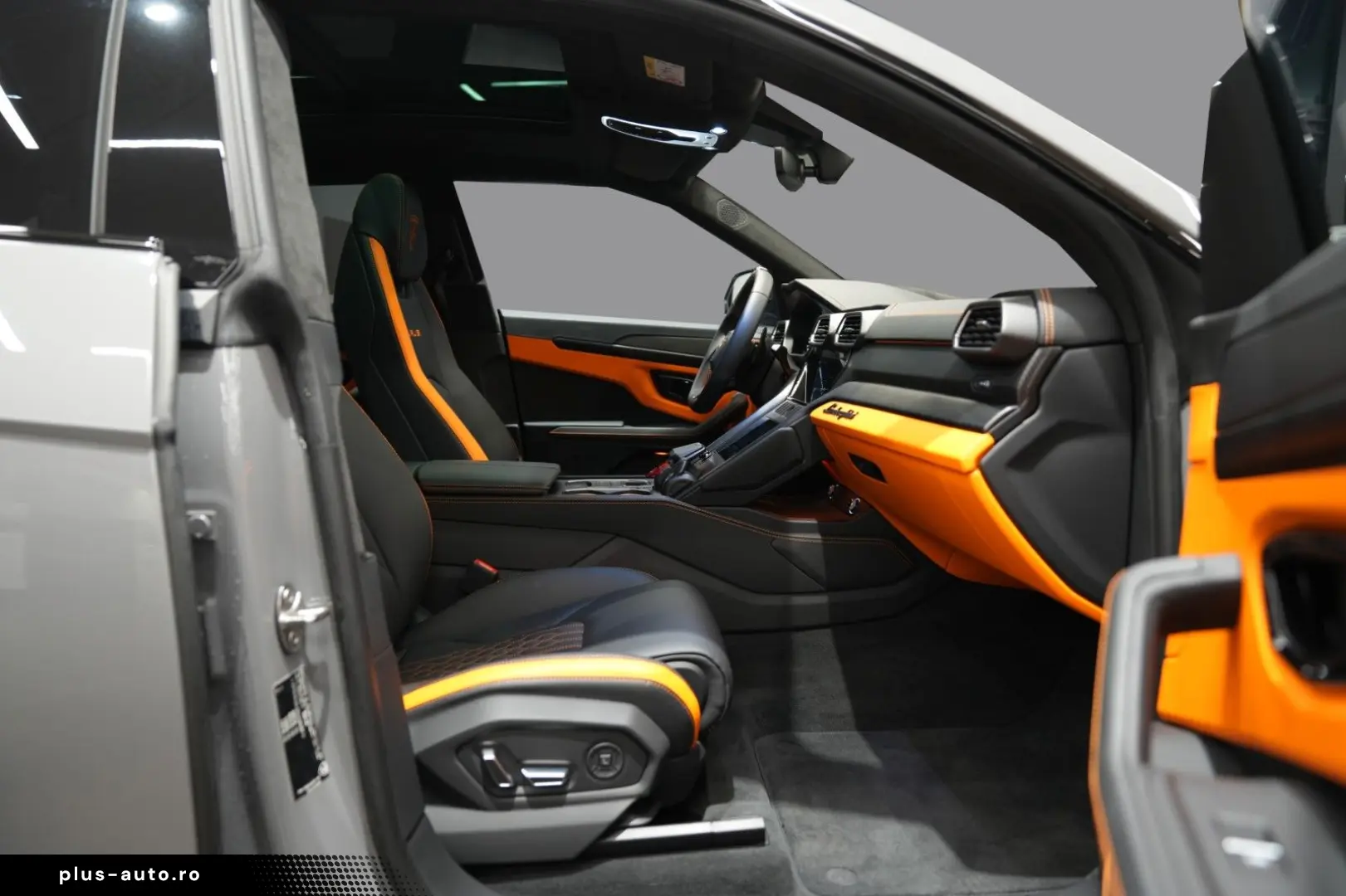 LAMBORGHINI Urus S   Matt Carbon Interior   Grigio China