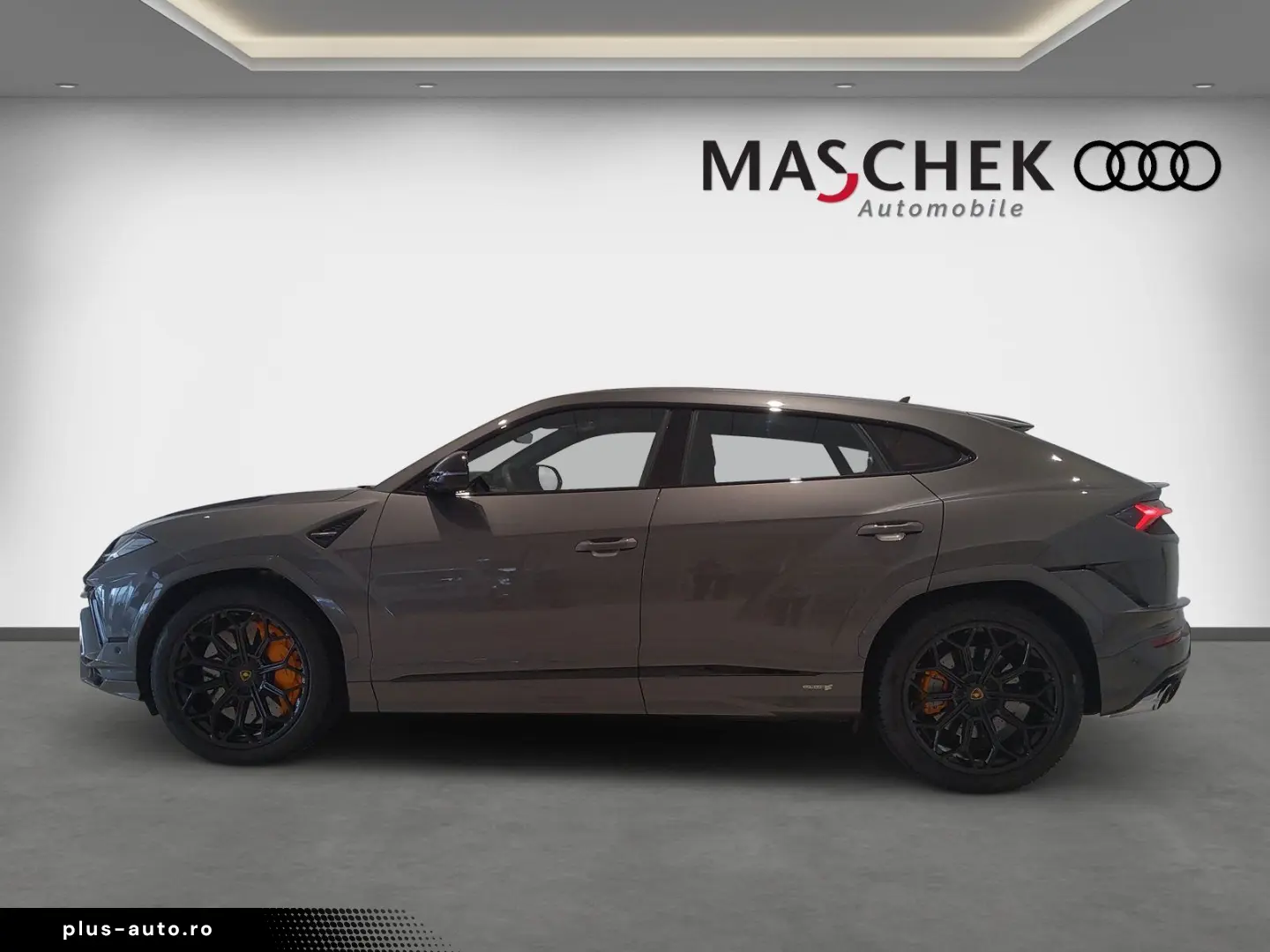 LAMBORGHINI Urus S Pano Massage Nachtsicht RearView Lenkradh