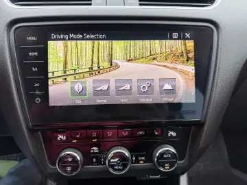 Skoda Octavia 2.0 TDI 4x4 DSG Scout