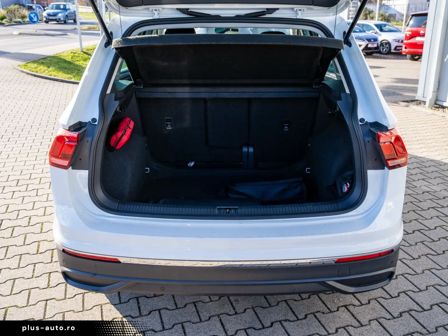 VW Tiguan Life 2 0 TDI DSG LED NAVI