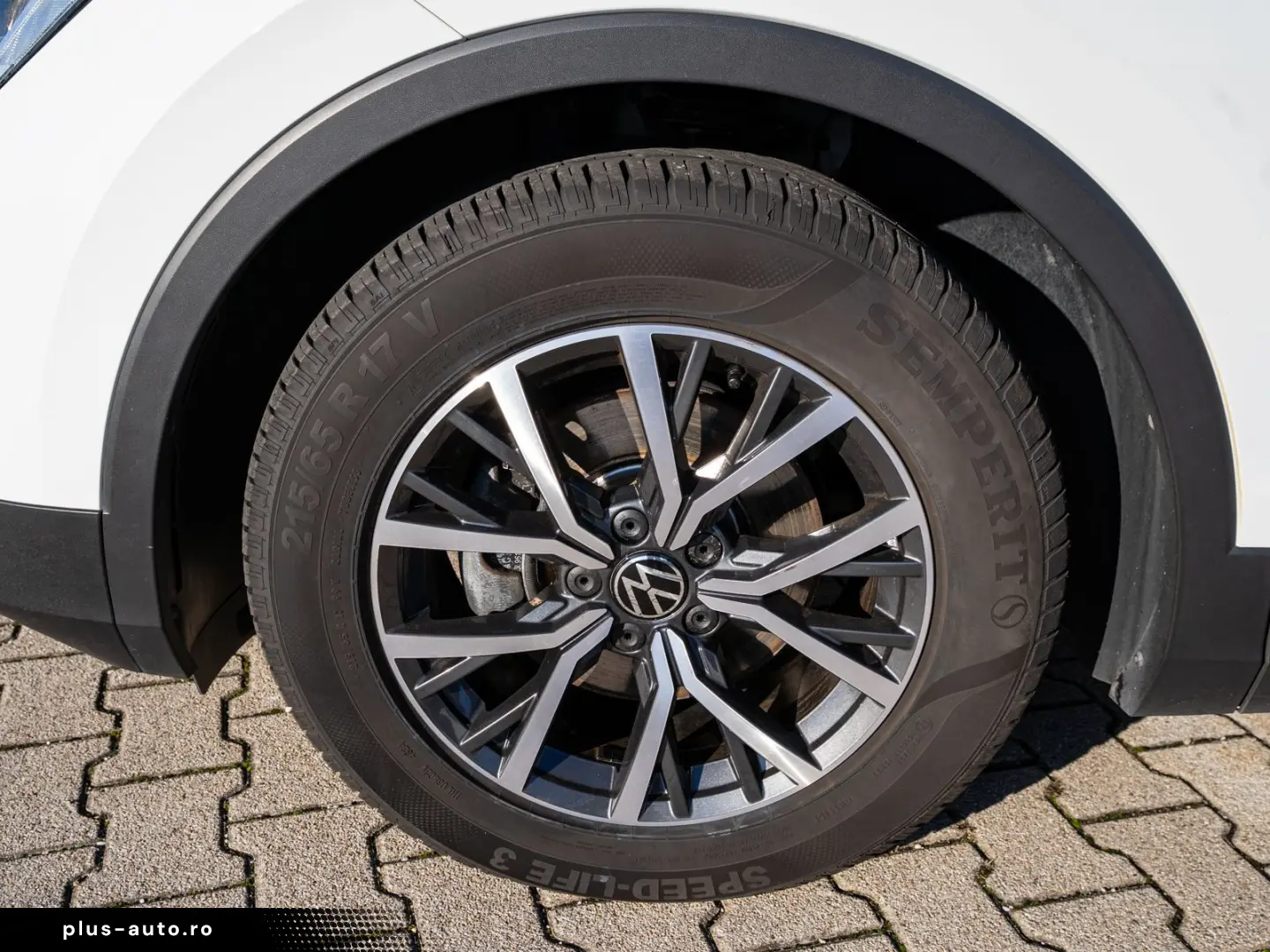 VW Tiguan Life 2 0 TDI DSG LED NAVI