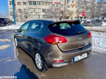 Kia Ceed 1.6 CRDi 128 ISG Platinum Edition