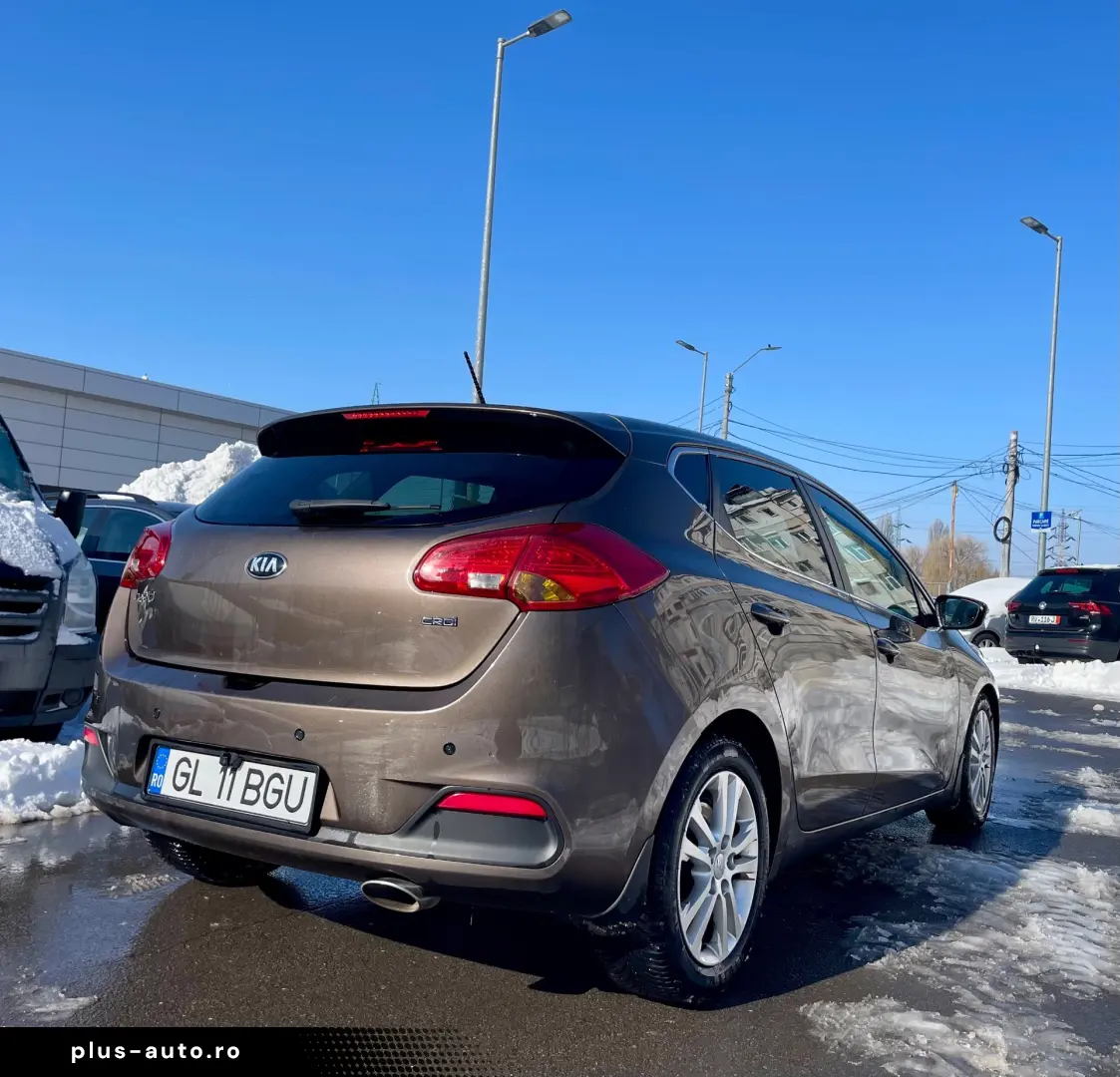 Kia Ceed 1.6 CRDi 128 ISG Platinum Edition