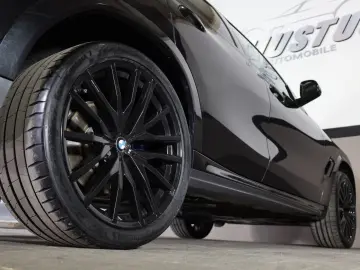 BMW X6 xDrive40i 360  HUD TOTW 4xSHZ LASER PANO R22