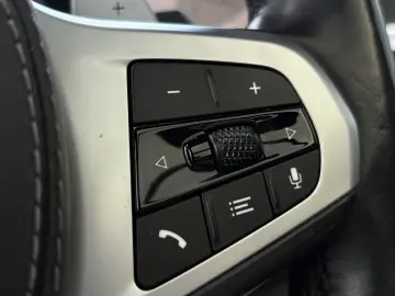 BMW X6 xDrive 30 d M Sport HEAD-UP KAMERA NAVI PANO