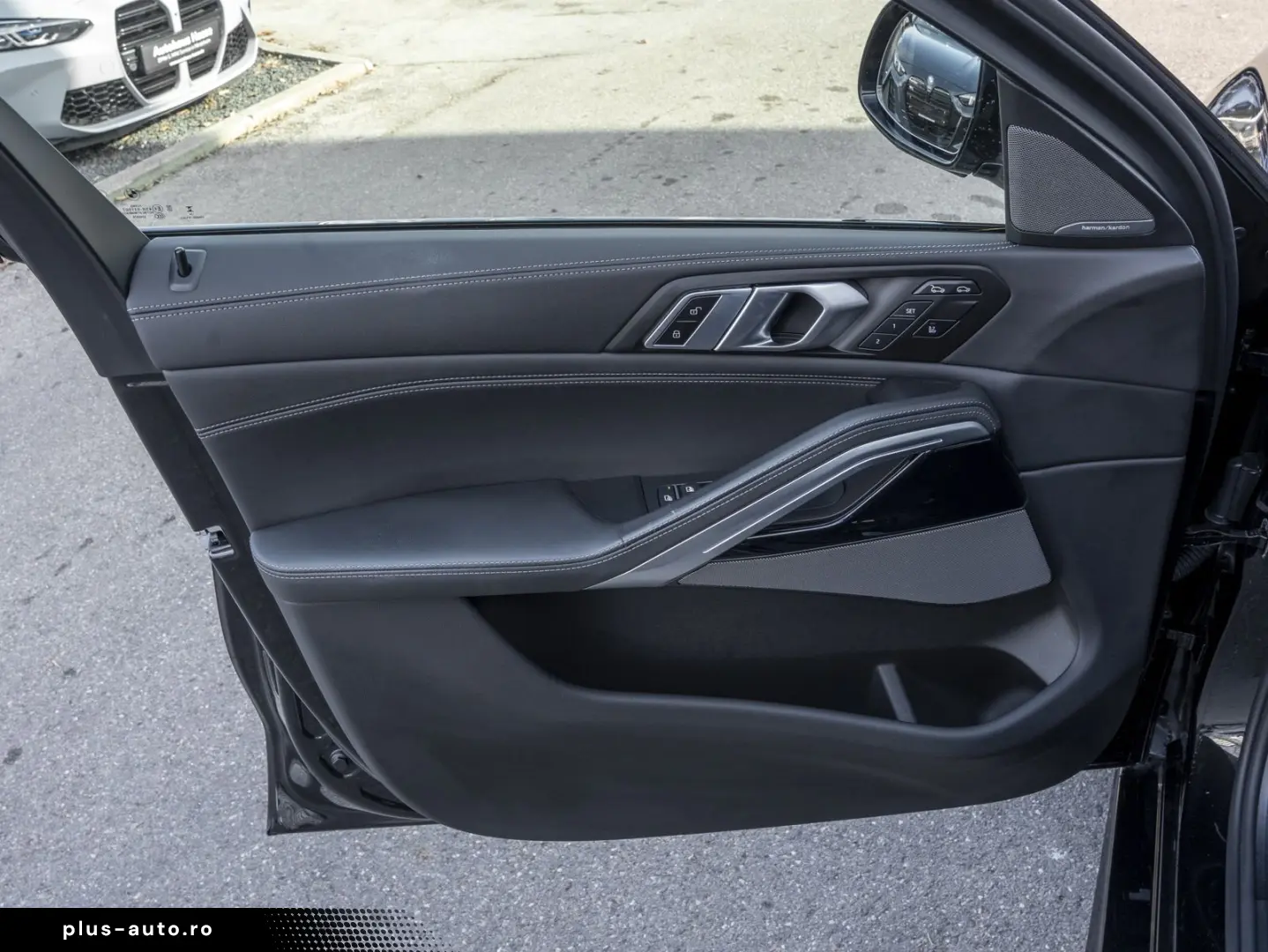 BMW X6 xDrive40d M-Sport Pro 22Z STANDHZ AktLENK H K