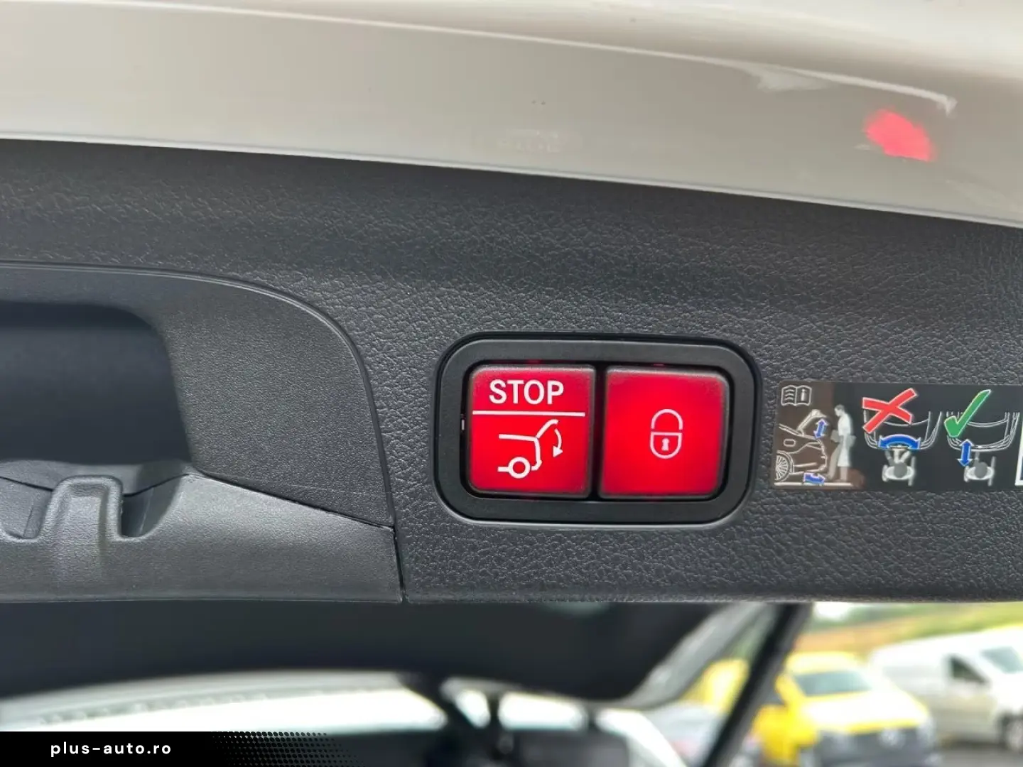 Mercedes-Benz GLE 350 de 4M AMG AHK Pano Night Airmatic HUD