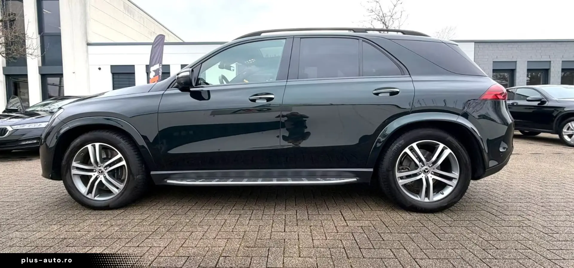 Mercedes-Benz GLE 450d HUD 7-Sitze Burmester Pano AHK 360