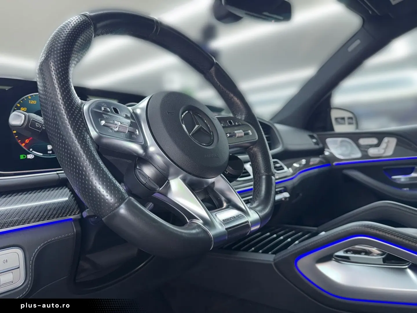 MERCEDES-BENZ GLE 63 S AMG 4Matic  Pano 360  22 Zoll