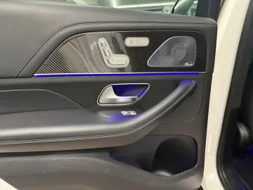 MERCEDES-BENZ GLE 63 S AMG 4Matic  Pano 360  22 Zoll