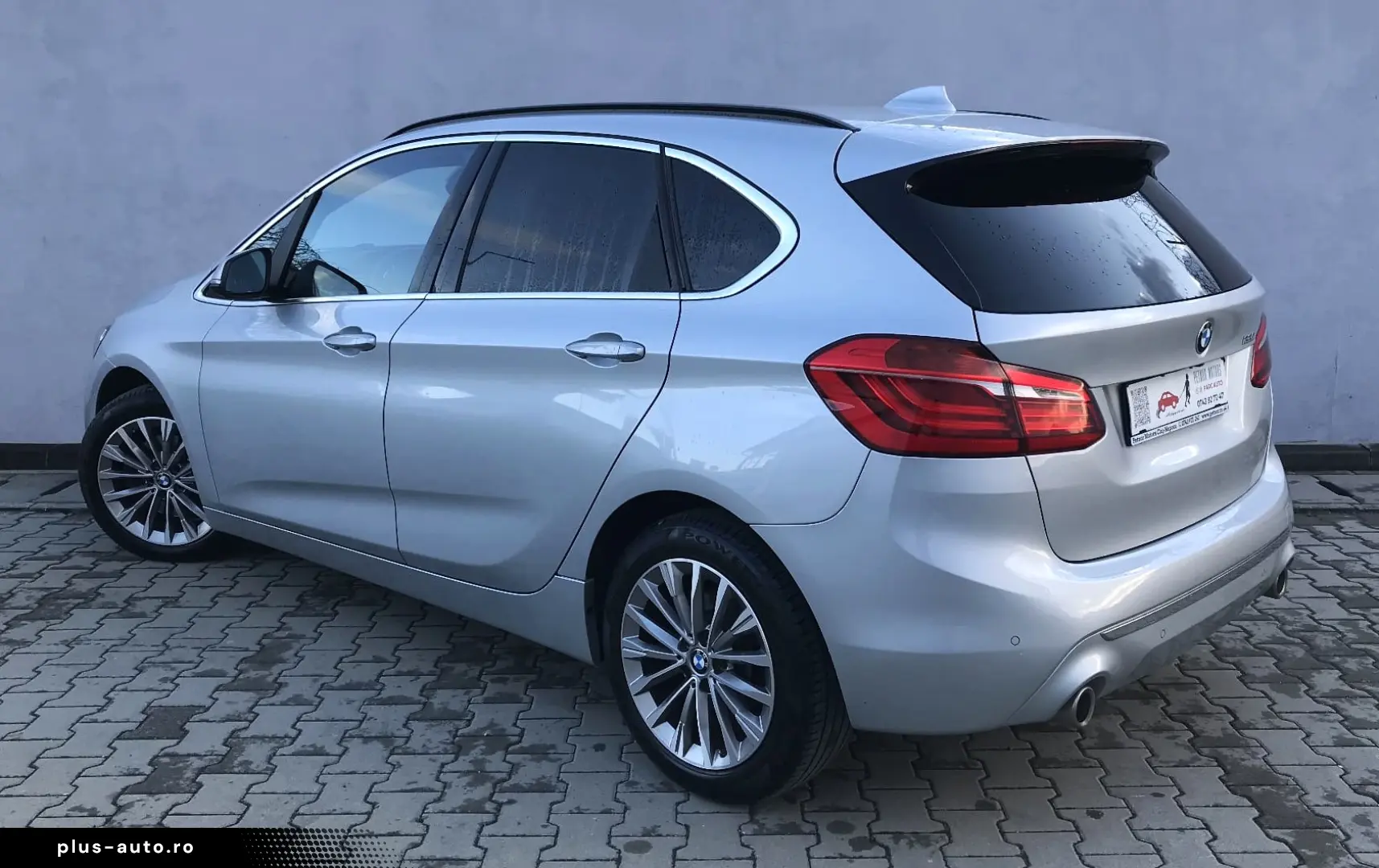BMW Seria 2 220i Active Tourer Luxury Line
