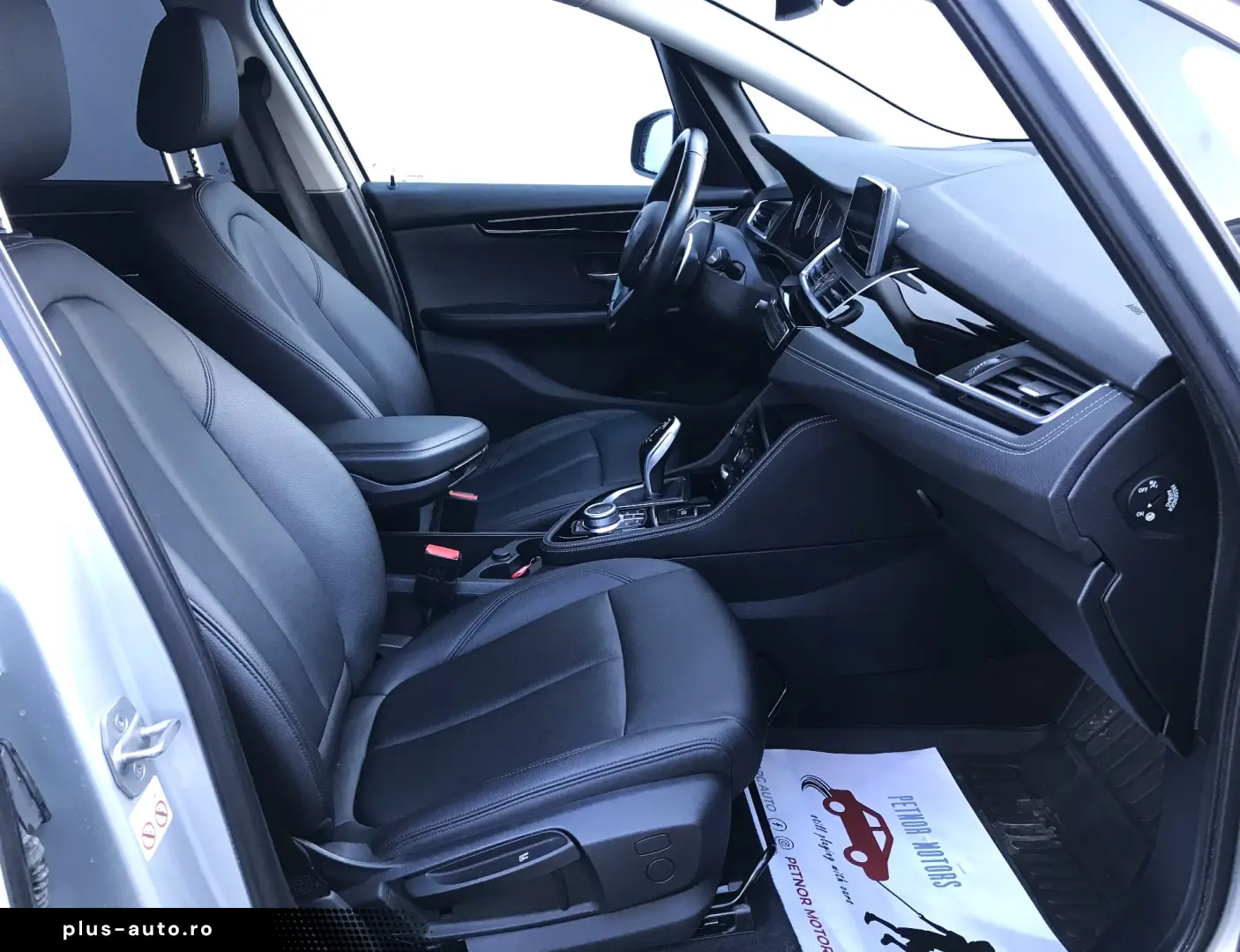 BMW Seria 2 220i Active Tourer Luxury Line