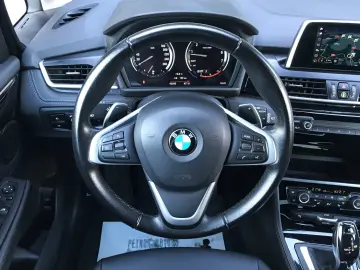 BMW Seria 2 220i Active Tourer Luxury Line