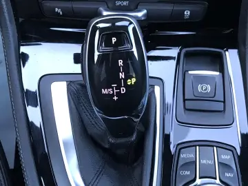 BMW Seria 2 220i Active Tourer Luxury Line