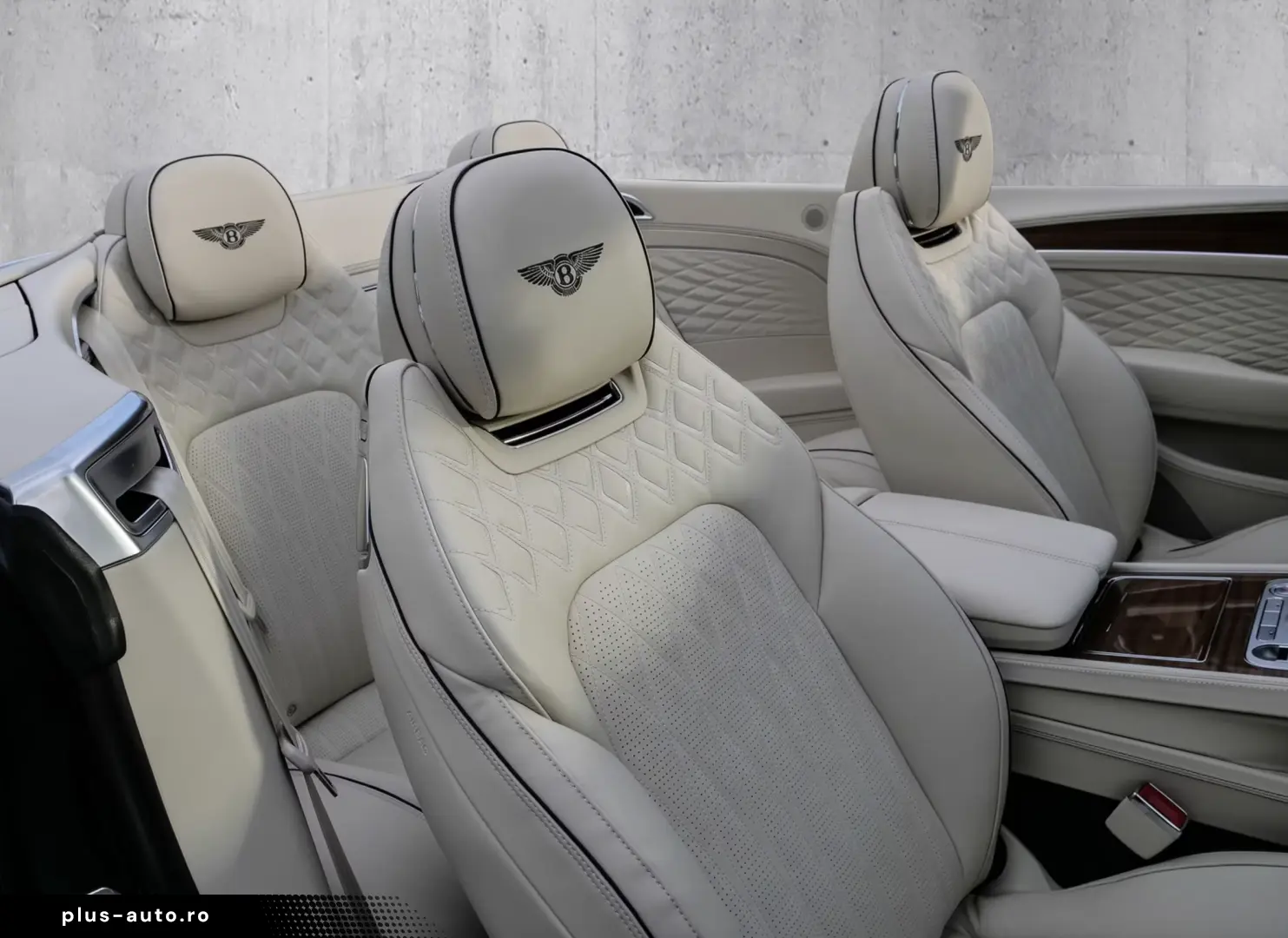 Bentley Continental GTC Azure   Bang & Olufssen