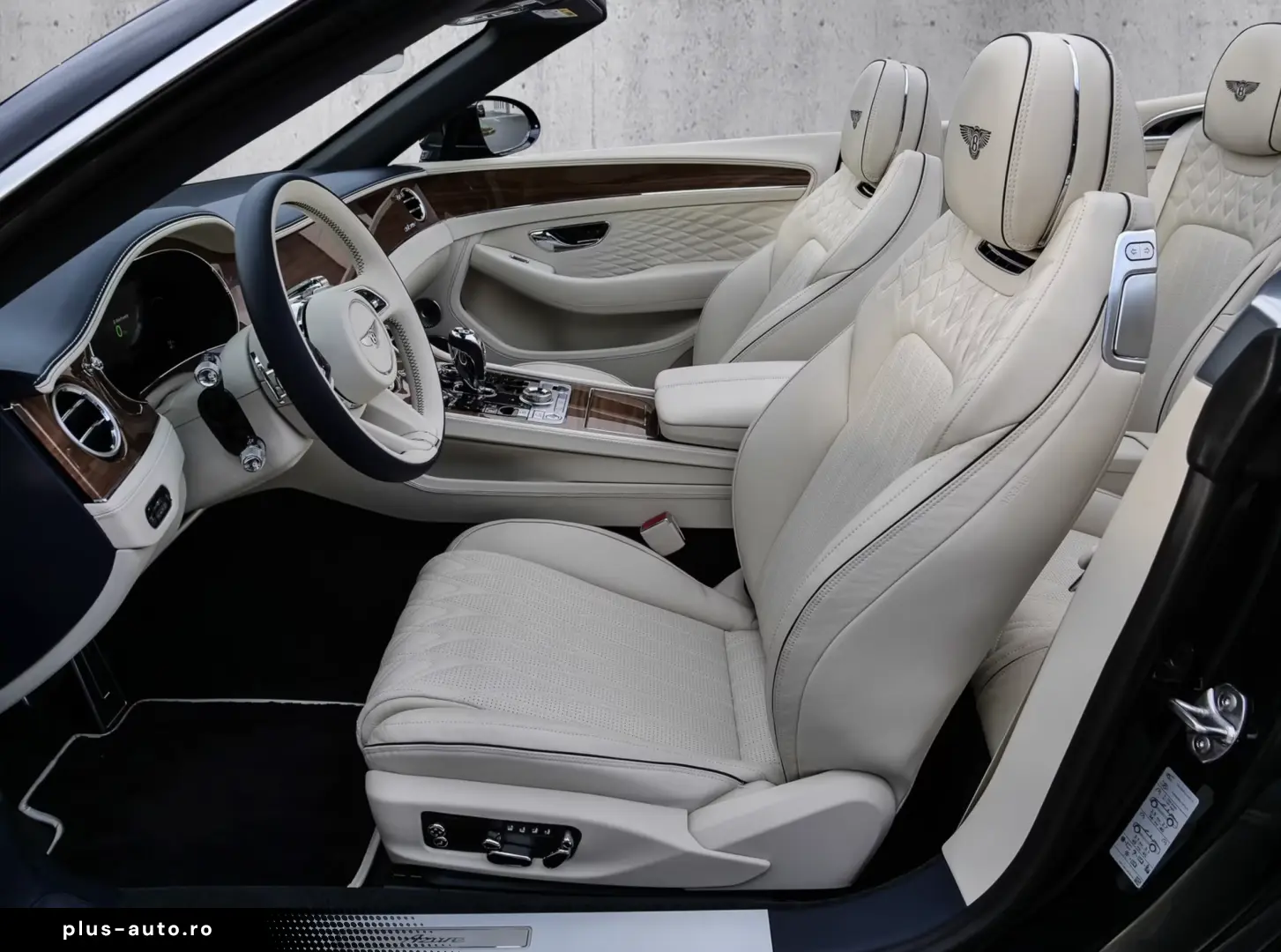 Bentley Continental GTC Azure   Bang & Olufssen