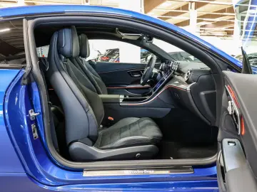 Mercedes-Benz CLE 300 e AMG Distr. Pano