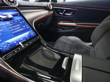 Mercedes-Benz CLE 300 e AMG Distr. Pano