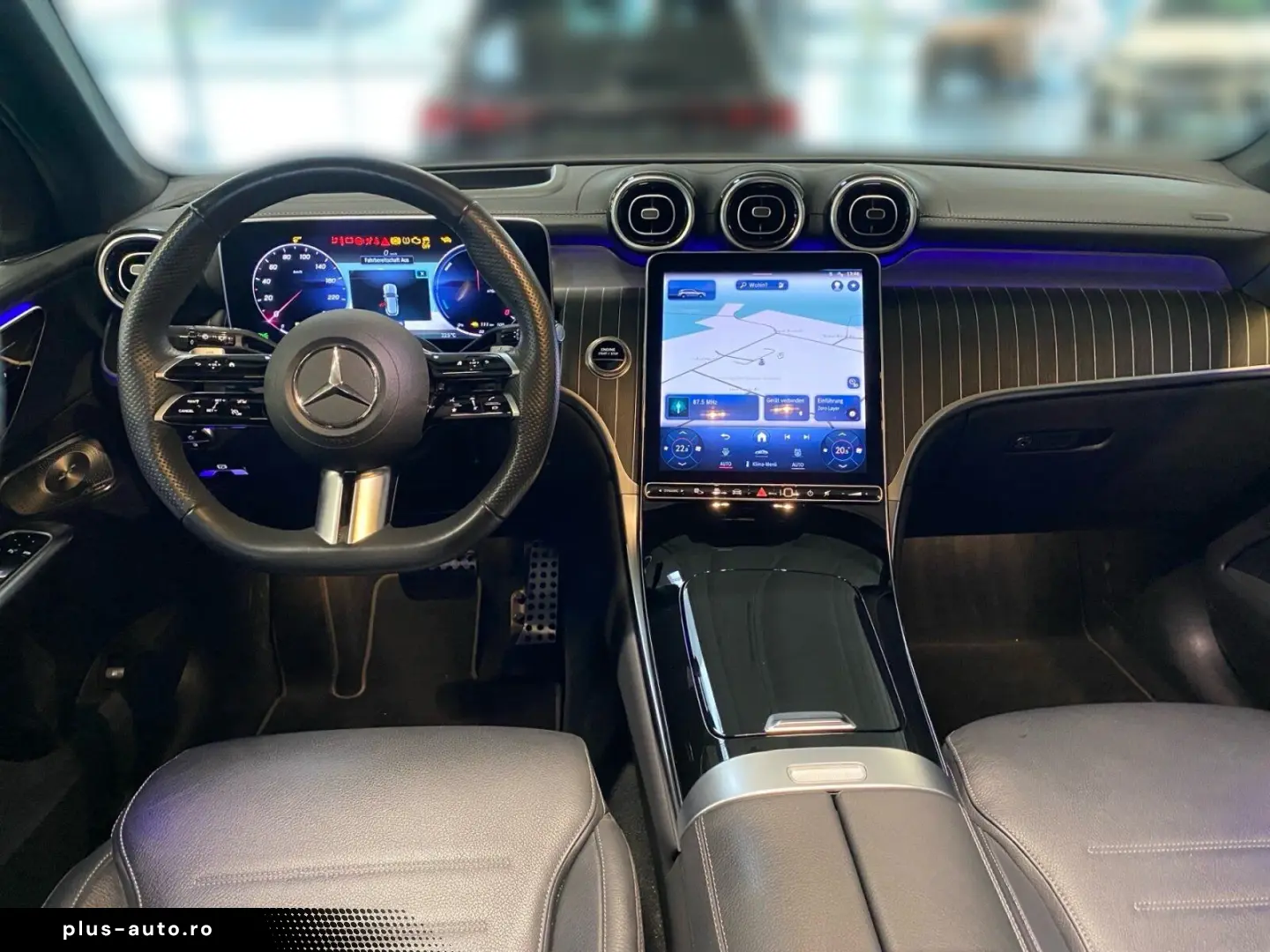 MERCEDES-BENZ GLC 400 e 4M  AMG AHK MEMORY PANO 360  HEAD-UP