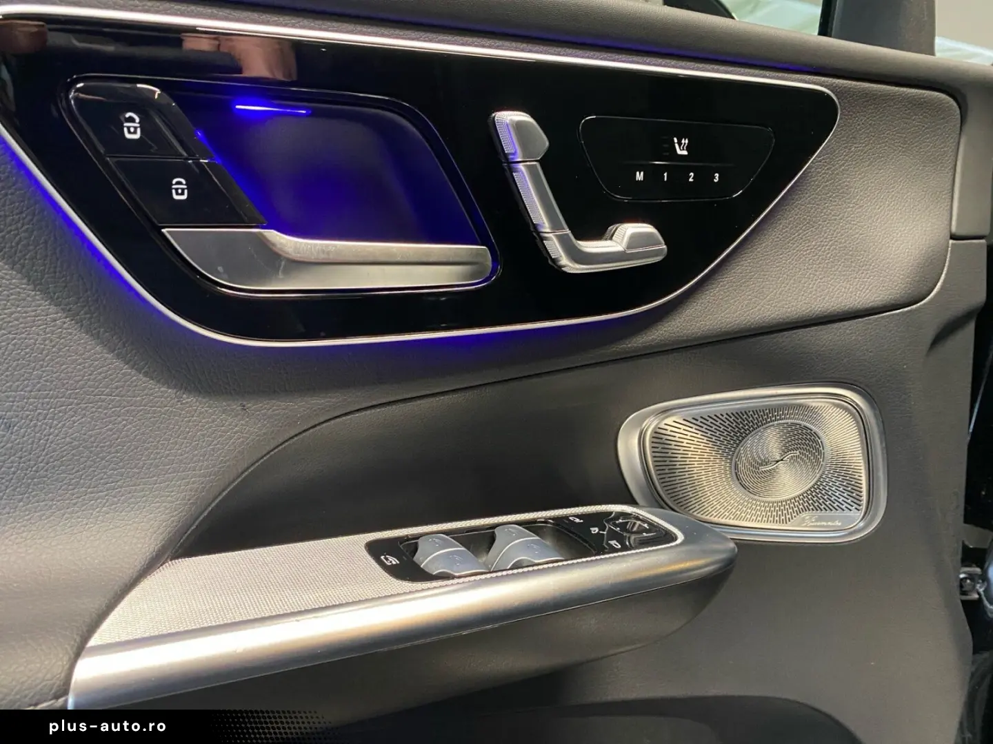 MERCEDES-BENZ GLC 400 e 4M  AMG AHK MEMORY PANO 360  HEAD-UP