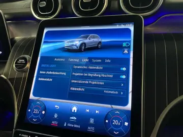 MERCEDES-BENZ GLC 400 e 4M  AMG AHK MEMORY PANO 360  HEAD-UP