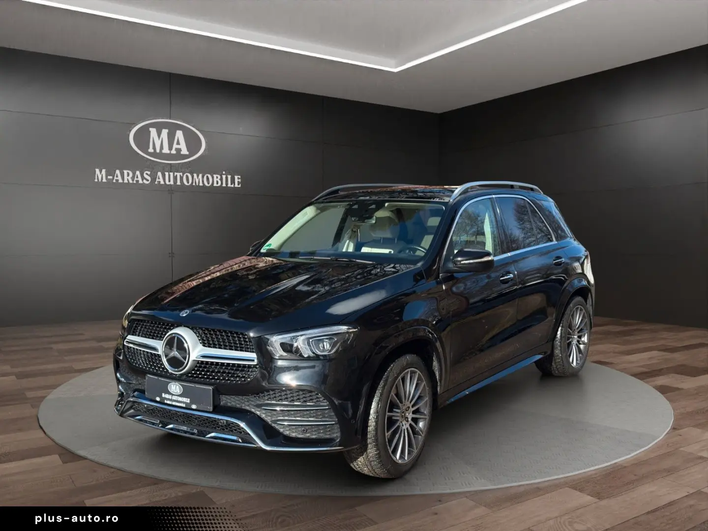 MERCEDES-BENZ GLE 400 d 4Matic 7Sitzer AMG Pano Head-Up AHK