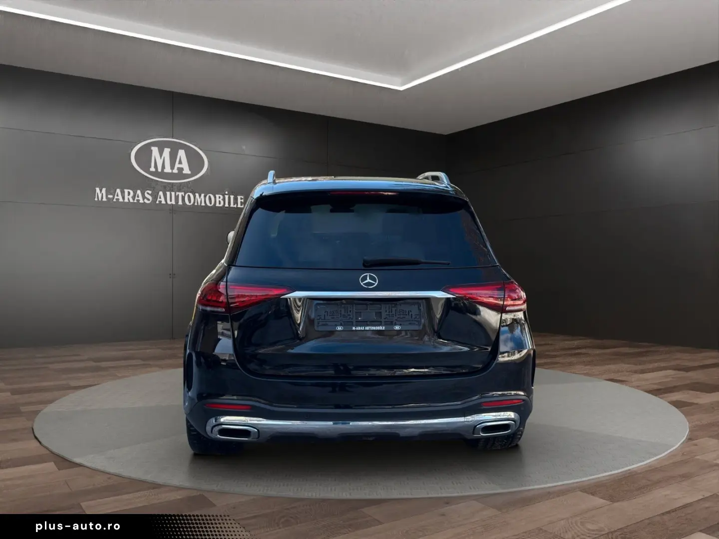 MERCEDES-BENZ GLE 400 d 4Matic 7Sitzer AMG Pano Head-Up AHK
