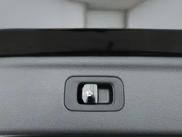 MERCEDES-BENZ EQE 500 4M SUV AMG Dig.Light Pano AHK &hellip;