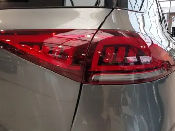 MERCEDES-BENZ GLE 400 d 4M AMG AHK SITZKLIMA AIRMATI&hellip;