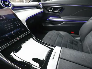 MERCEDES-BENZ CLE 200 Coupé AMG Sport Advanced  Dist&hellip;