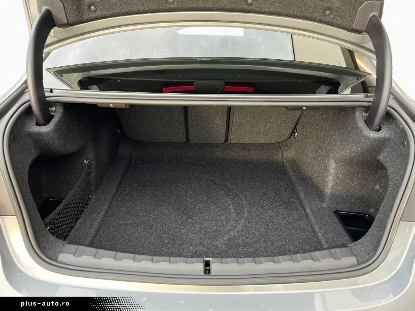 BMW 330i M SportPro ACC 360  HUD