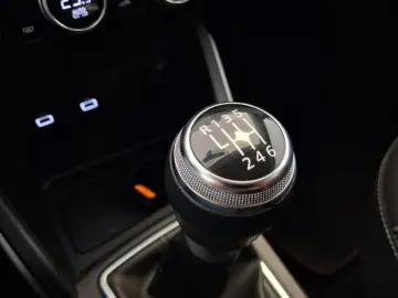 DACIA DUSTER 1.3 TCe 150CP Prestige 4WD