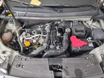 DACIA DUSTER 1.3 TCe 150CP Prestige 4WD