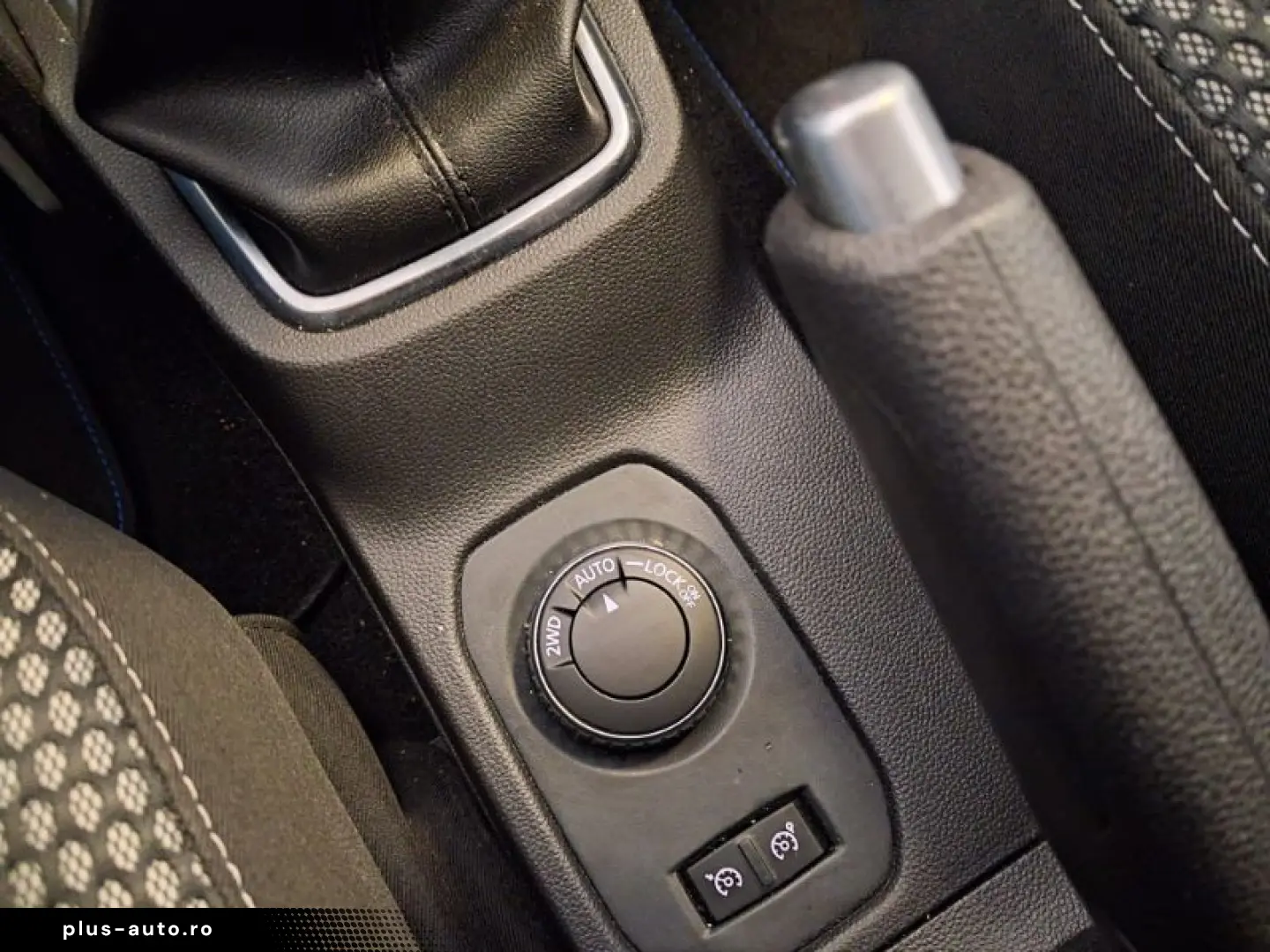 DACIA DUSTER 1.5 Blue dCi 115CP Orange 4WD