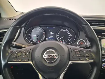 NISSAN QASHQAI 1.7 dCi 150CP 4x4-i XTRONIC Tekna