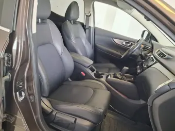 NISSAN QASHQAI 1.7 dCi 150CP 4x4-i XTRONIC Tekna