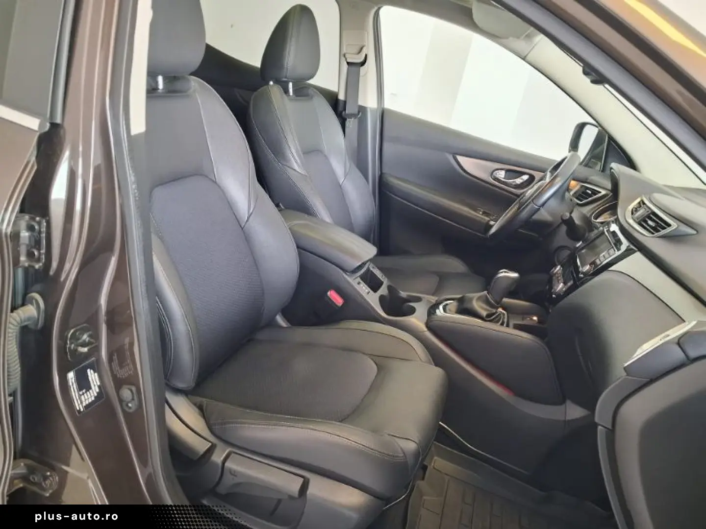 NISSAN QASHQAI 1.7 dCi 150CP 4x4-i XTRONIC Tekna