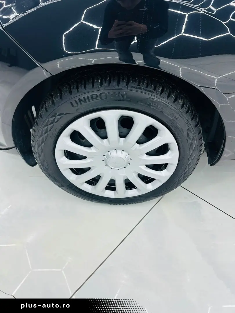 FORD FIESTA 2015 1.0i E5 Garantie 12 Luni Rate Avans 0 Doar