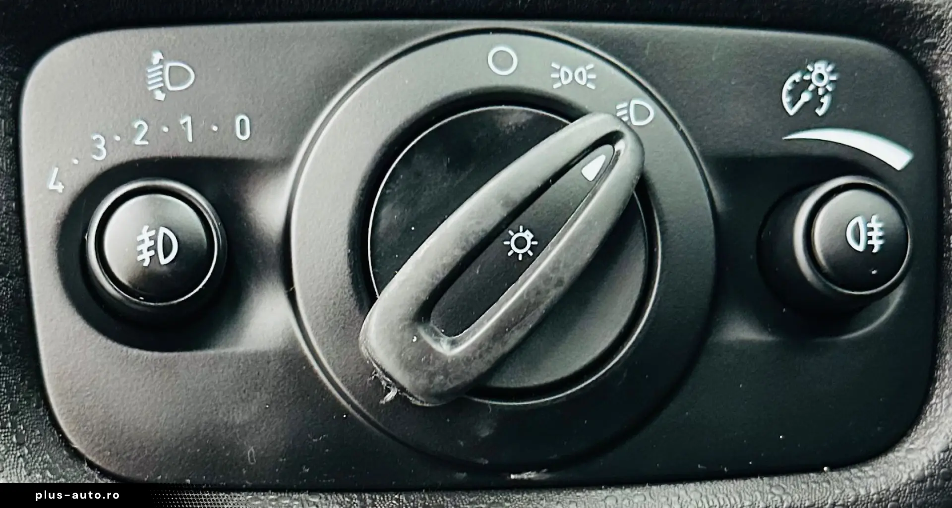 FORD FIESTA 2015 1.0i E5 Garantie 12 Luni Rate Avans 0 Doar