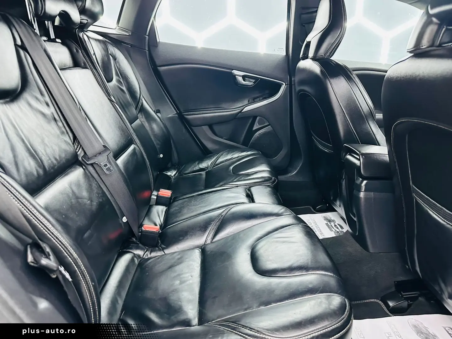 VOLVO V40 2013 1.6D E5 Garantie 12 Luni Rate Avans 0 Doar Cu