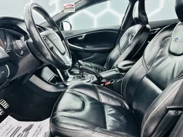 VOLVO V40 2013 1.6D E5 Garantie 12 Luni Rate Avans 0 Doar Cu