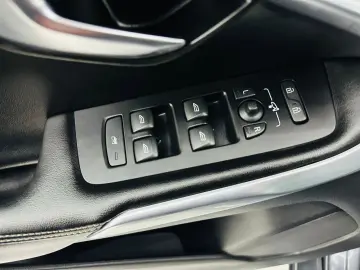 VOLVO V40 2013 1.6D E5 Garantie 12 Luni Rate Avans 0 Doar Cu