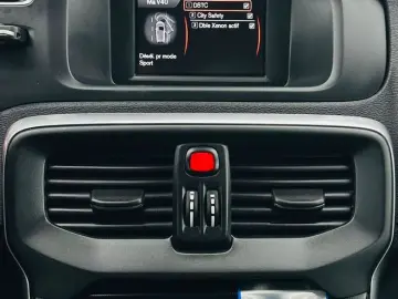 VOLVO V40 2013 1.6D E5 Garantie 12 Luni Rate Avans 0 Doar Cu