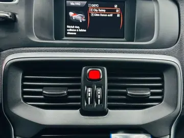 VOLVO V40 2013 1.6D E5 Garantie 12 Luni Rate Avans 0 Doar Cu