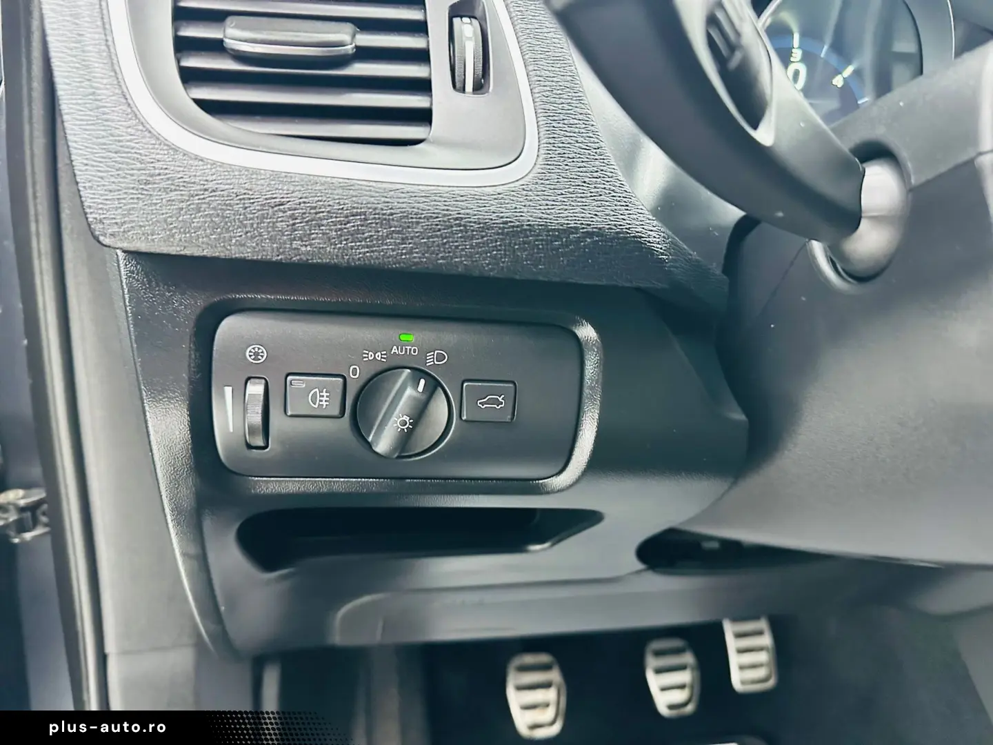 VOLVO V40 2013 1.6D E5 Garantie 12 Luni Rate Avans 0 Doar Cu