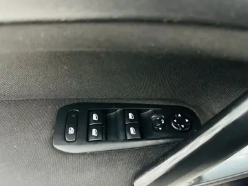 PEUGEOT 308 2014 1.6D E5 Garantie 12 Luni Rate Avans 0 Doar