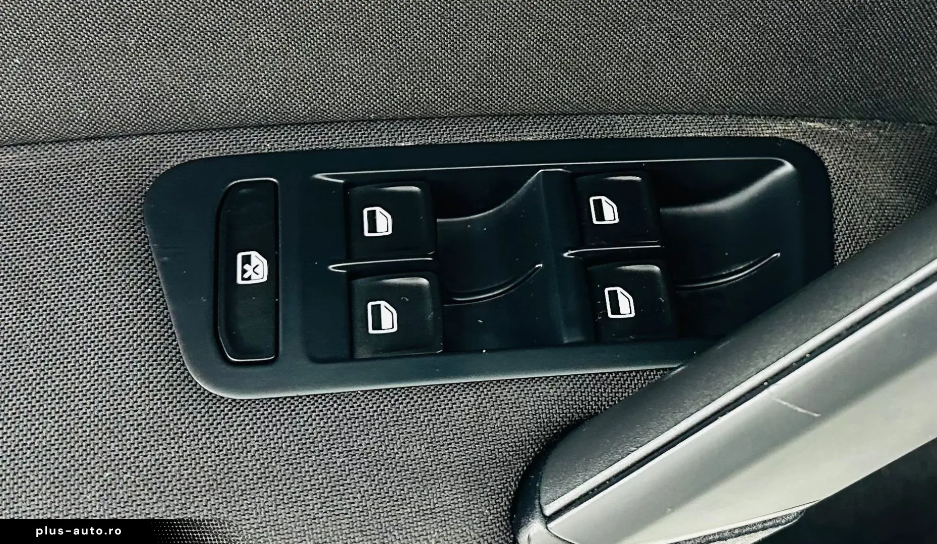 VOLKSWAGEN GOLF 2014 1.6D E5 Garantie 12  Luni Rate Avans 0