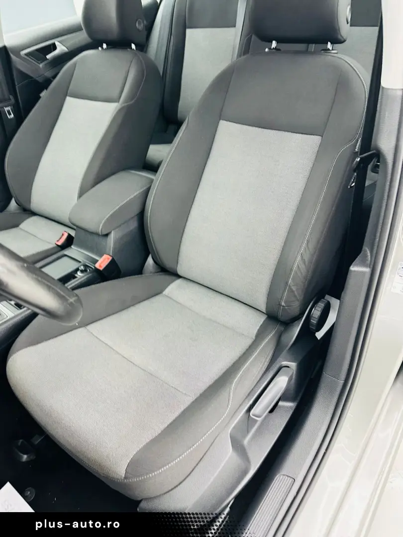 VOLKSWAGEN GOLF 2014 1.6D E5 Garantie 12  Luni Rate Avans 0